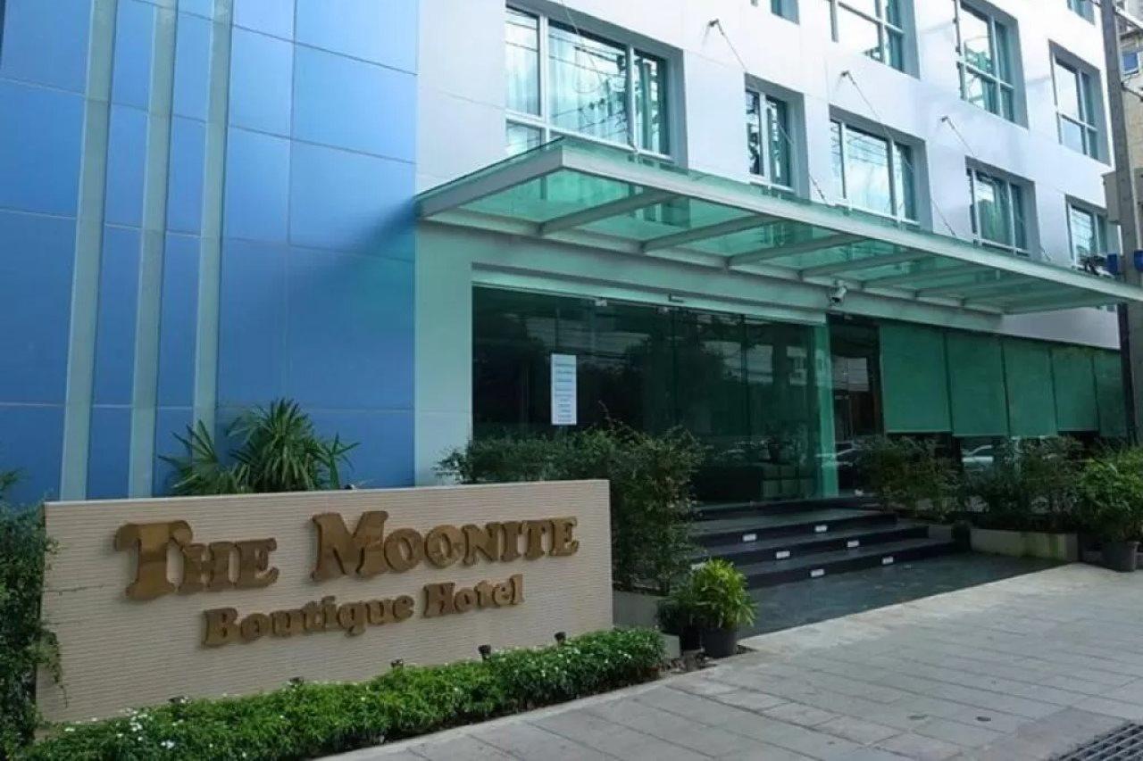 The Moonite Boutique Hotel Bangkok Extérieur photo